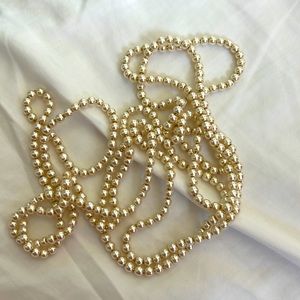 Long jcrew “pearl” necklace